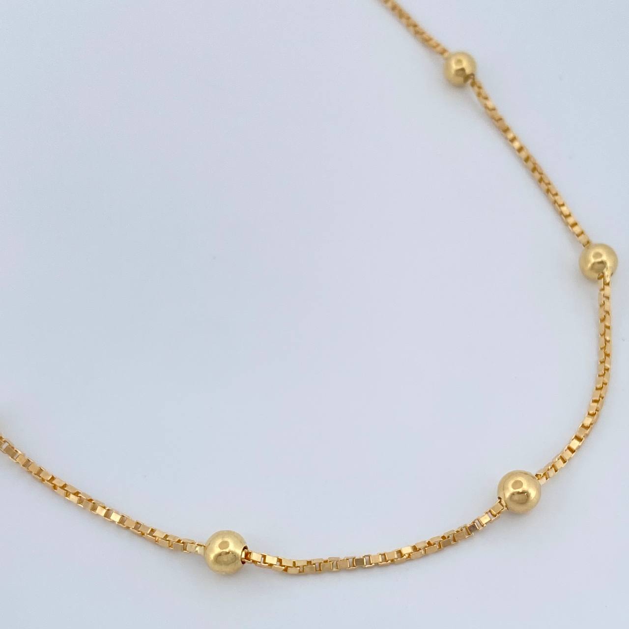 Cadena Veneciana Esferas 7.1gr / 17 1/4 in / 4mm Oro Amarillo +3 18K %