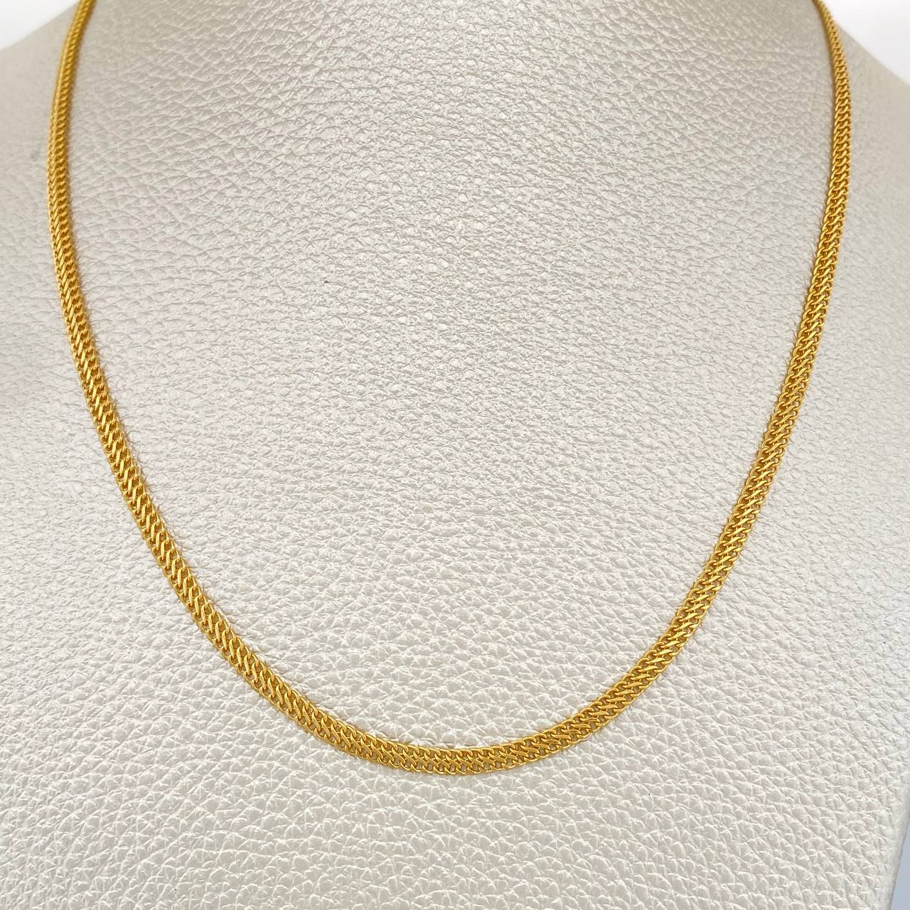 Cadena Sedusa 2.25gr / 19 3/4 in / 2mm Oro Amarillo +3 18K %