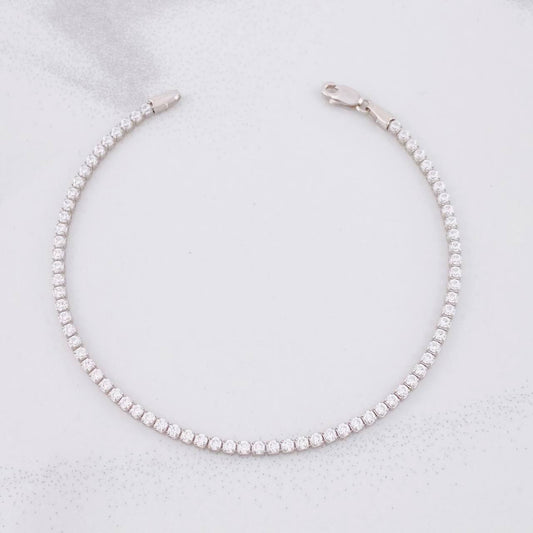 Tennis Bracelet 2.35g / 6 1/2 in / 1.8mm 18K White Gold