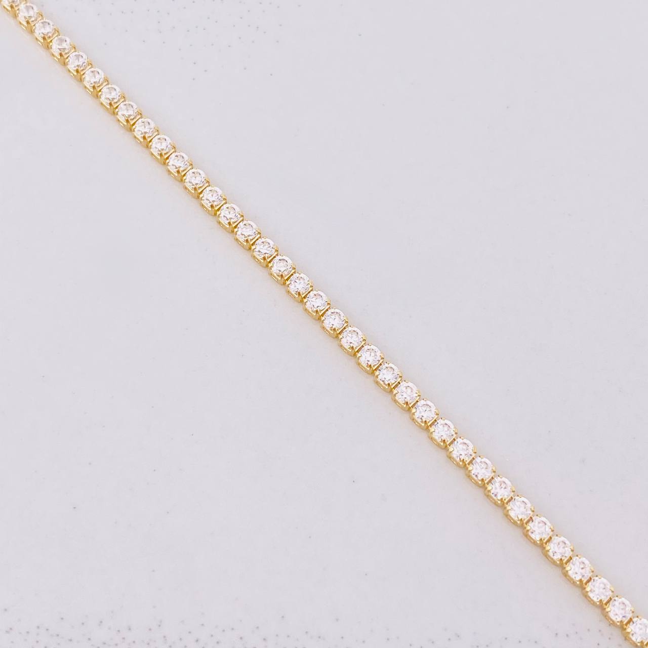 Pulso Tenis 2.45g / 6 3/4 in / 1.8mm Oro Amarillo 18K