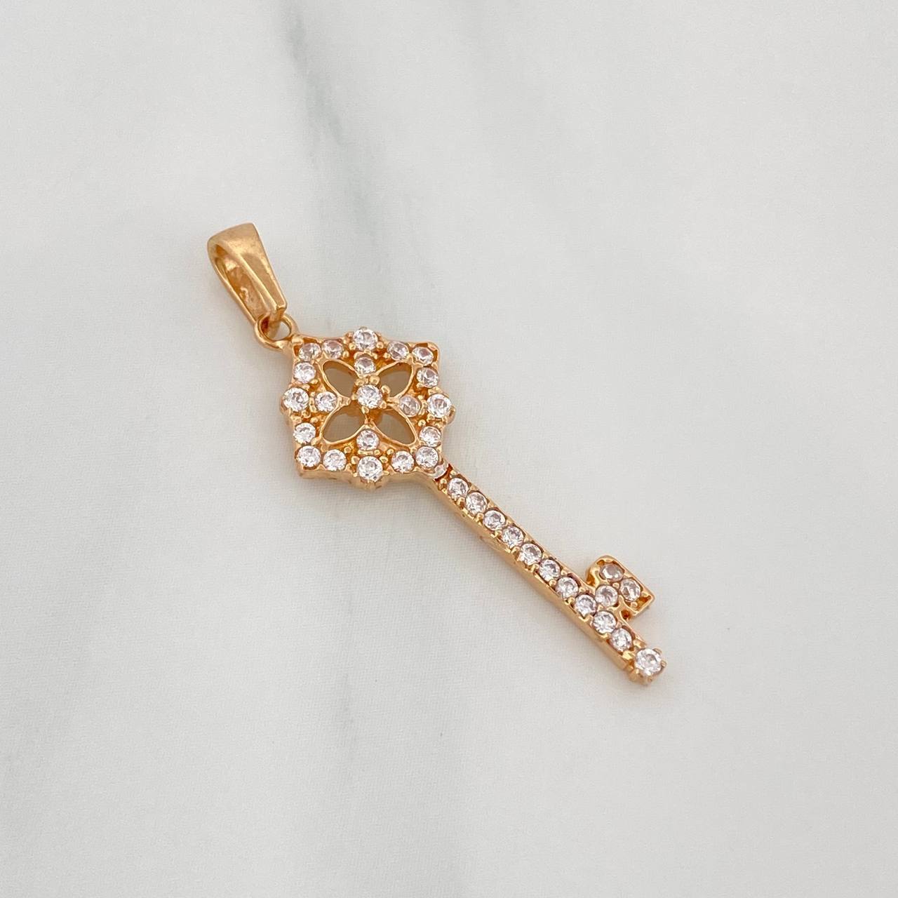 Pendant Key Flower 1.65 g / 1 1/4 in Yellow Gold 18K