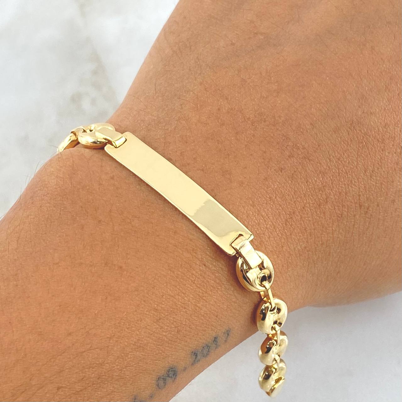 Pulso GC Placa Rectangular 7.8gr / 14cm / 7mm Liso Oro Amarillo 18K