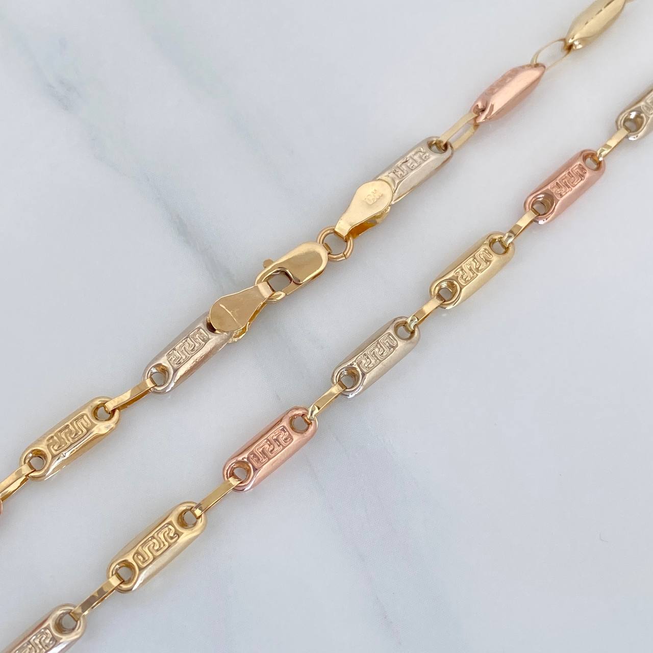 Rustic Tribal Anklet 4.45 g / 10 1/4 in / 3.52 mm Three Golds 18K