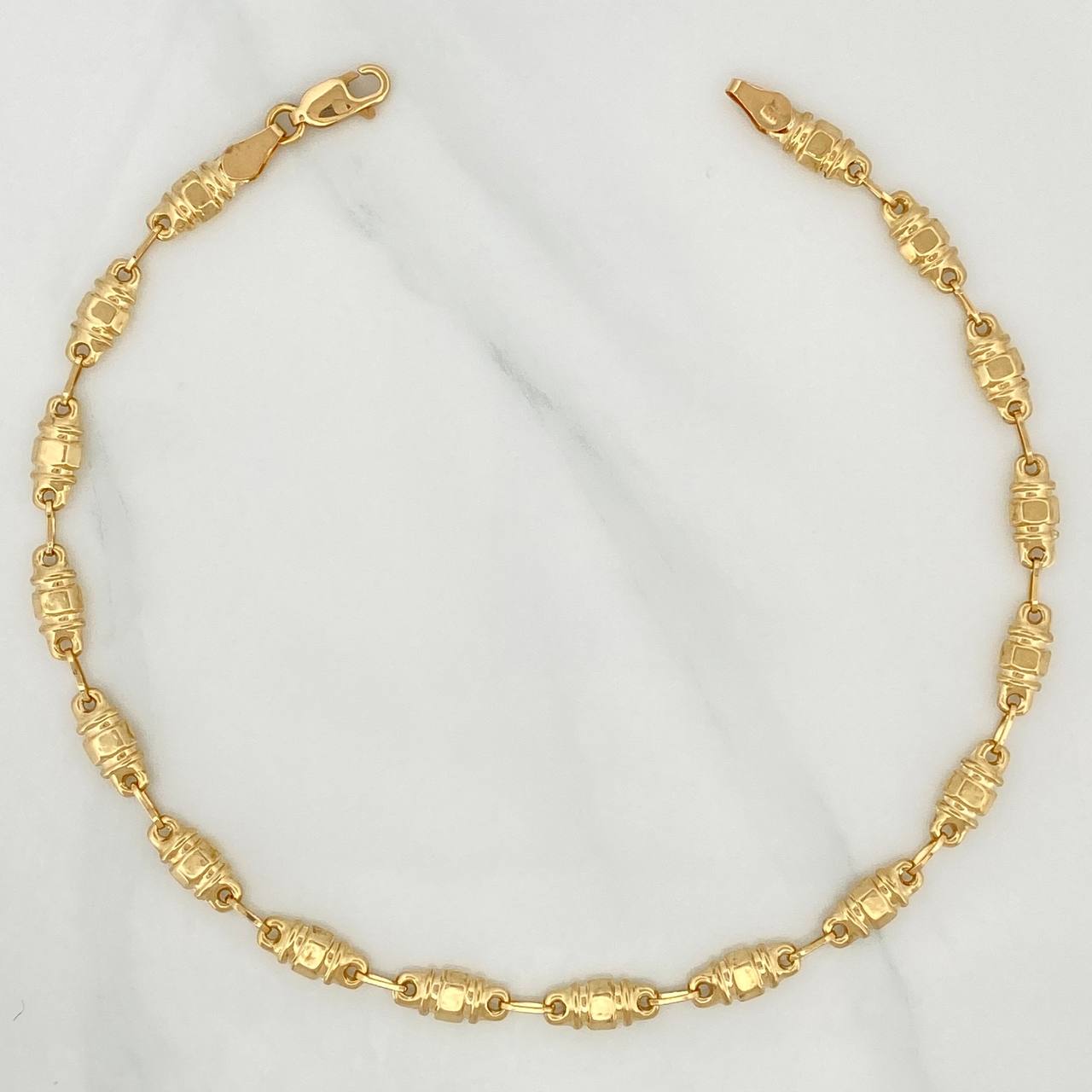 Rustic Barrel Anklet 5.1 g / 10 in / 4.69 mm 18K Yellow Gold