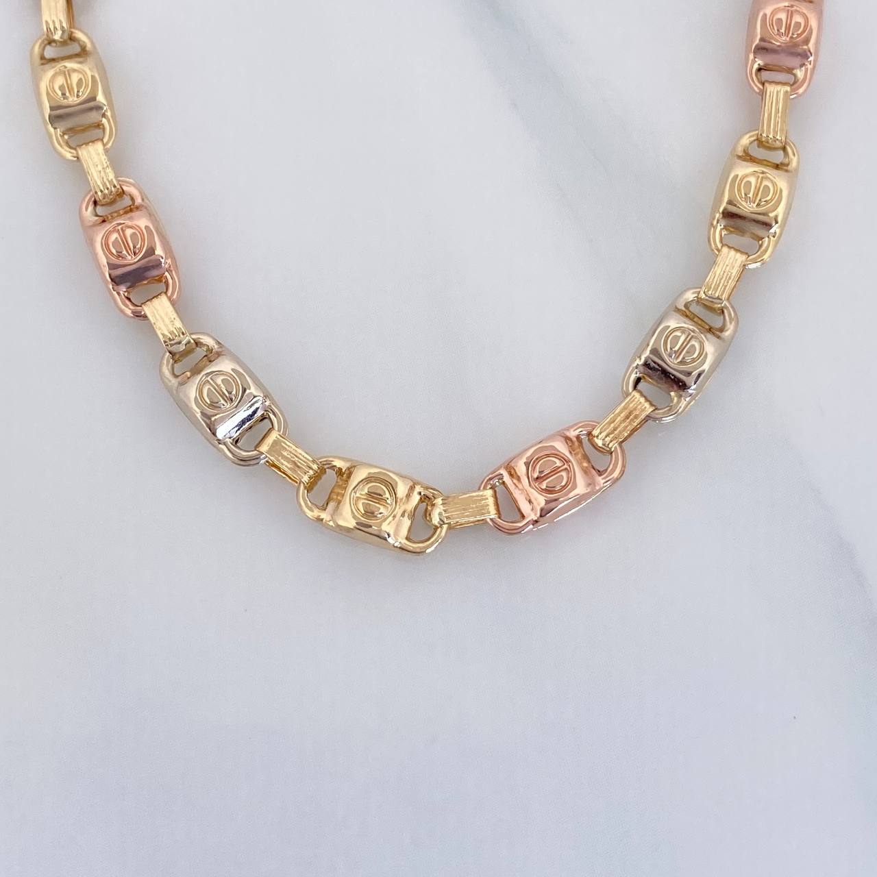 Rustic Screw Anklet 6.75 g / 10 1/4 in / 5.21 mm Three Golds 18K