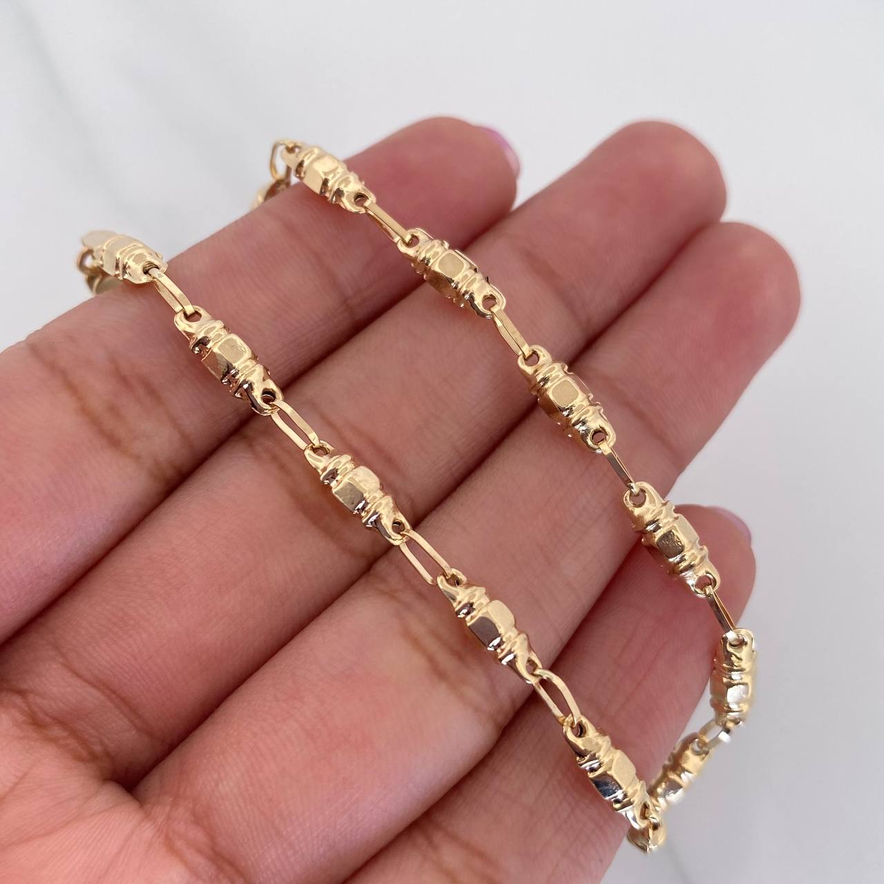 Rustic Barrel Bracelet 2.95 g / 7 3/4 in / 3.41 mm Yellow Gold 18K