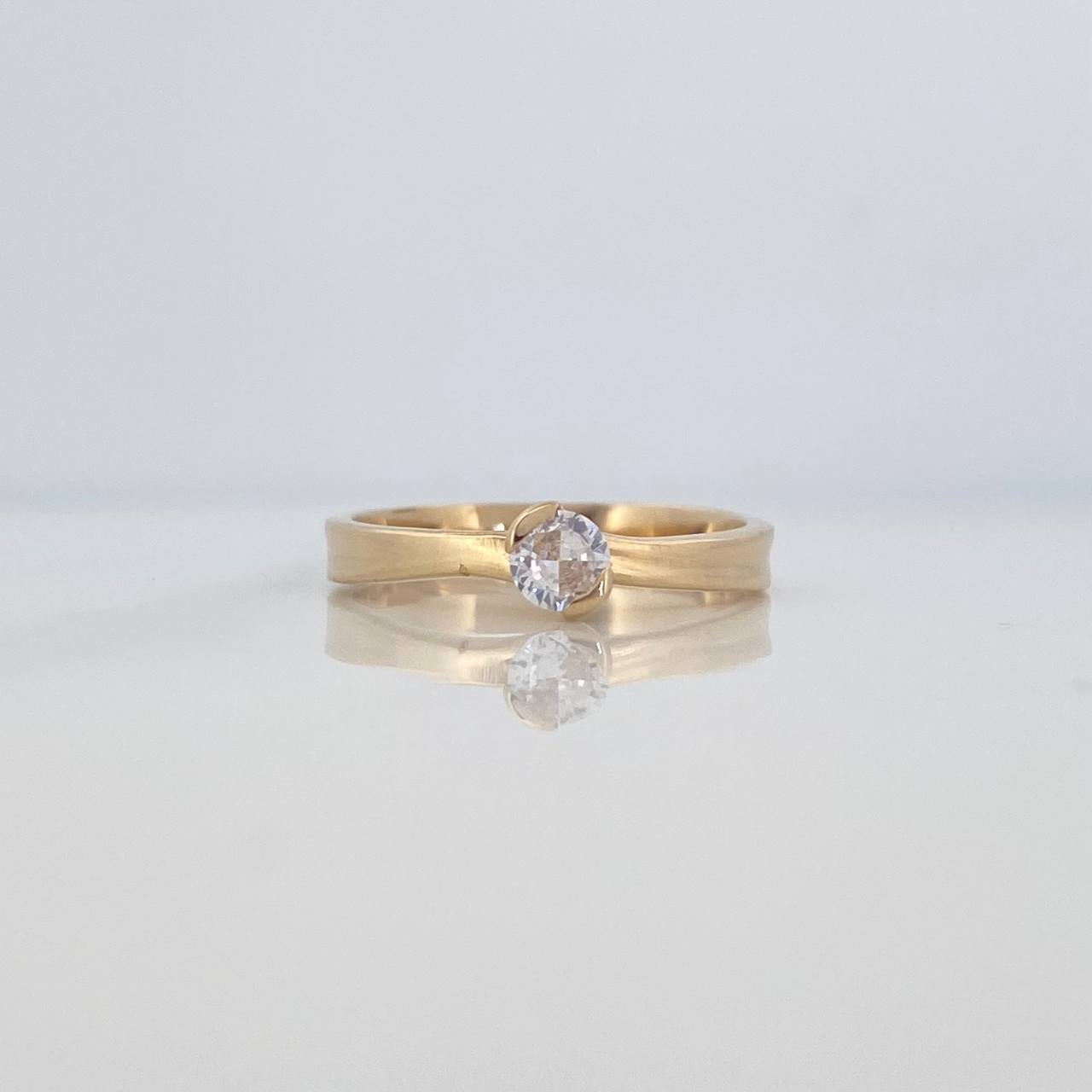 Solitaire Ring 2.75 g / T6 3/4 Yellow Gold 18K