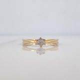 1.35 g Solitaire Ring / T6 18K Yellow Gold