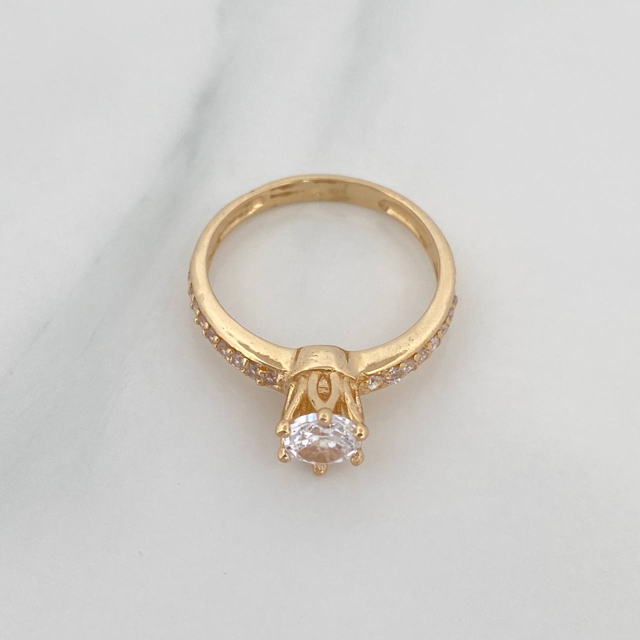 Solitaire Ring Churumbela 2.8 g / T6 Yellow Gold 18K