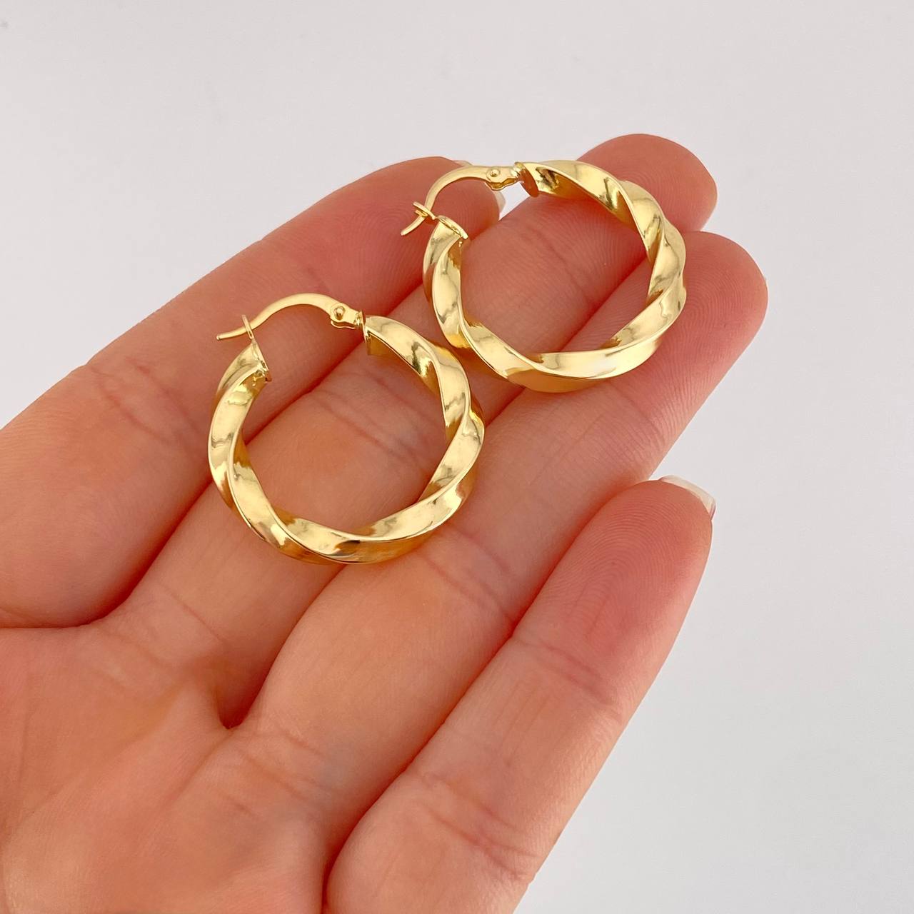 Candongas Mally 3.4g / 1 in Oro Amarillo 18K