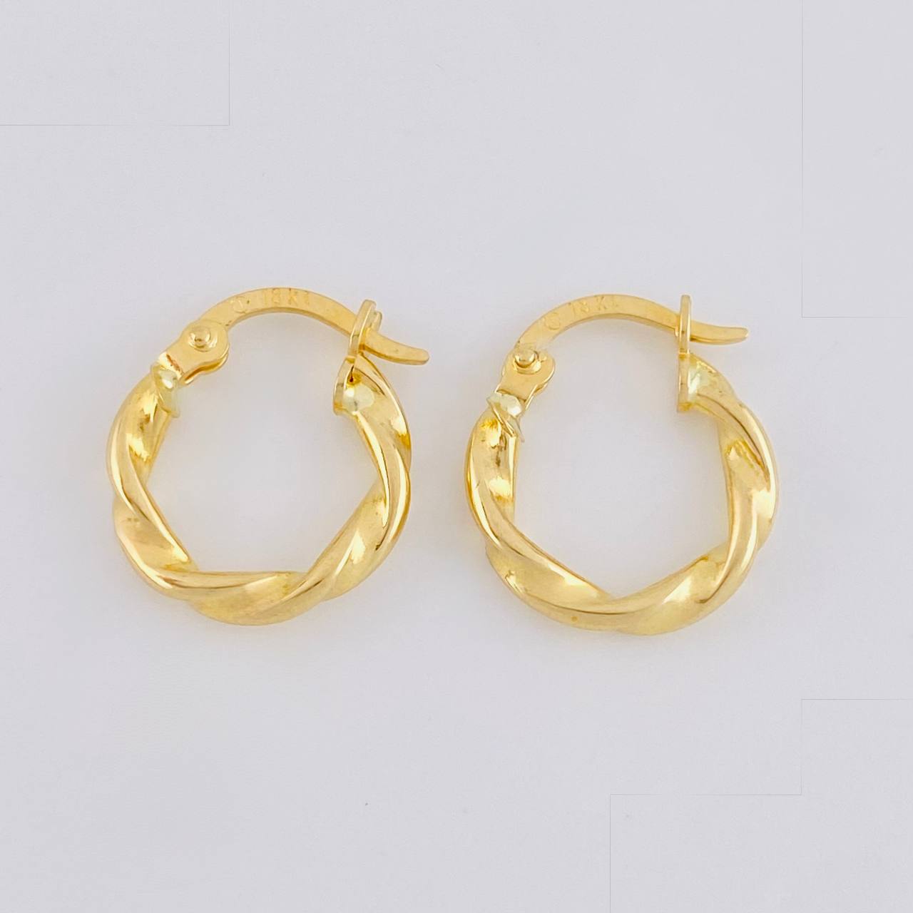 Hoop Earrings Twisted 1g / 1/2 in Yellow Gold 18K