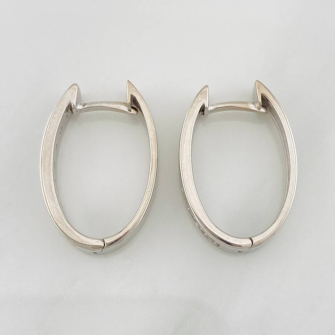 Candongas Carril 5.2g / 3/4 in Oro Blanco 18K