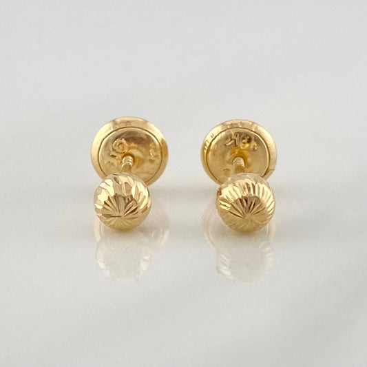 Stud Earrings Bead 0.55g / in / 4mm Yellow Gold 18K