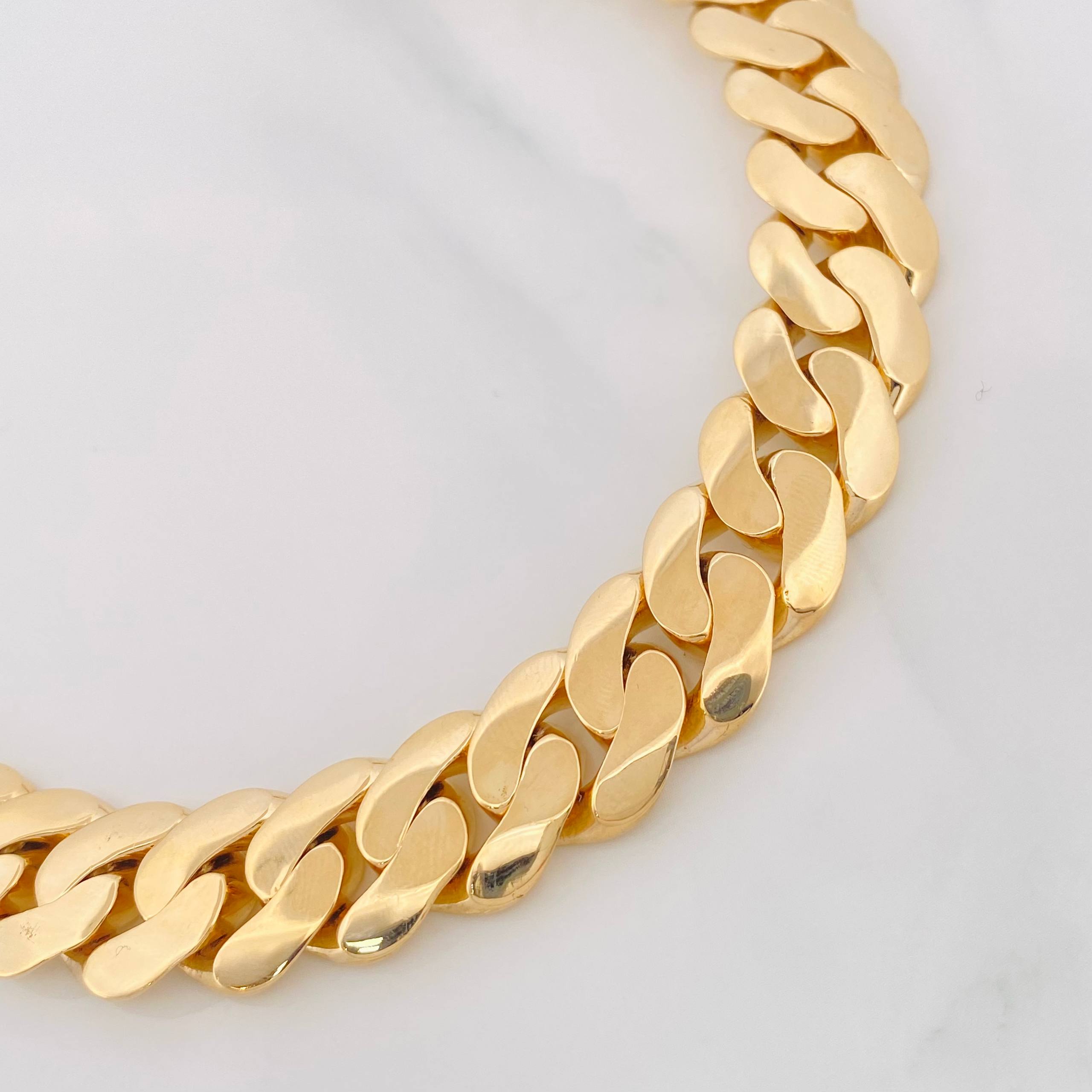 Pulso Cubano 129.35g / 9 3/4 in / 13.9mm Oro Amarillo 18K