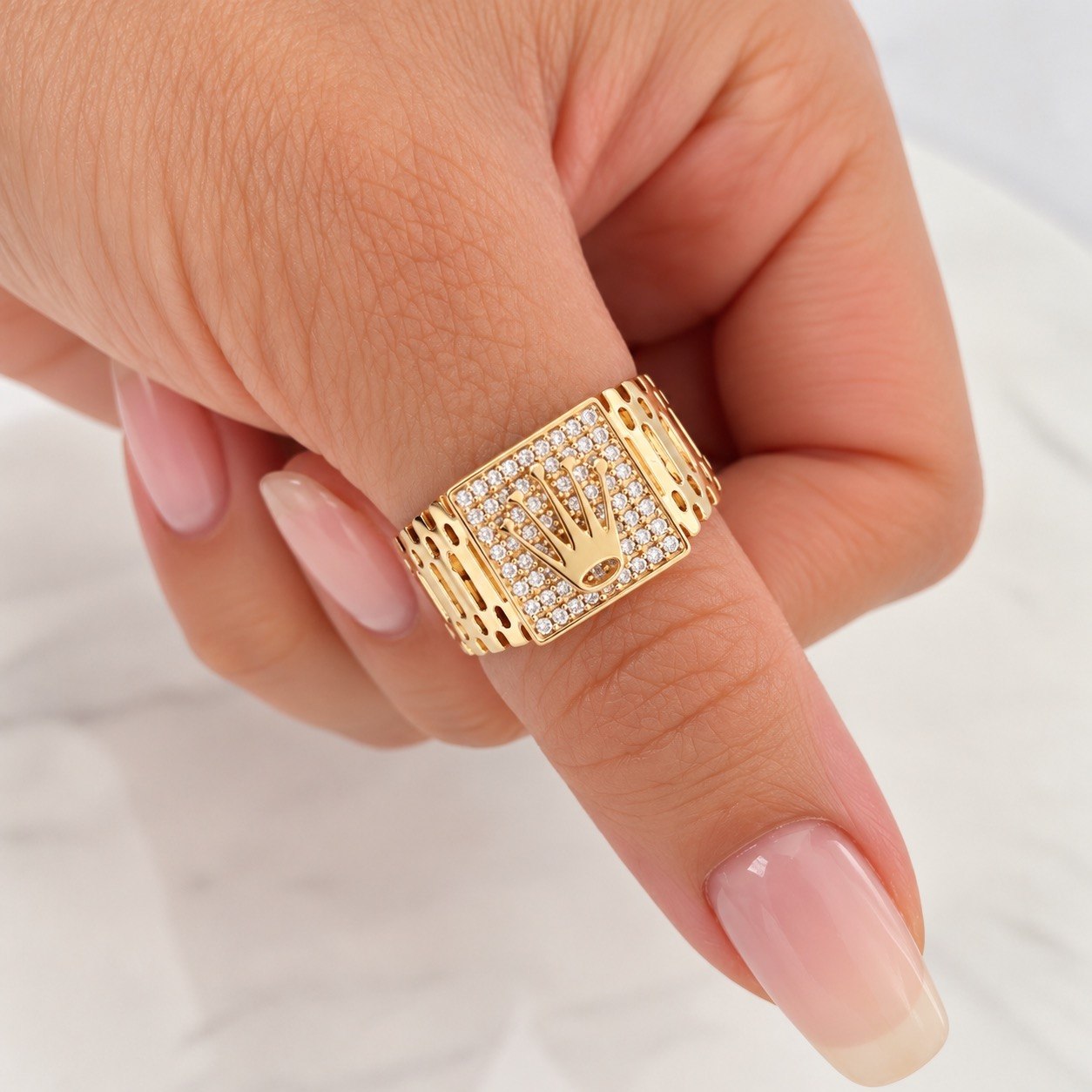 Crown Ring 6.05g / T10 1/4 Yellow Gold 18K