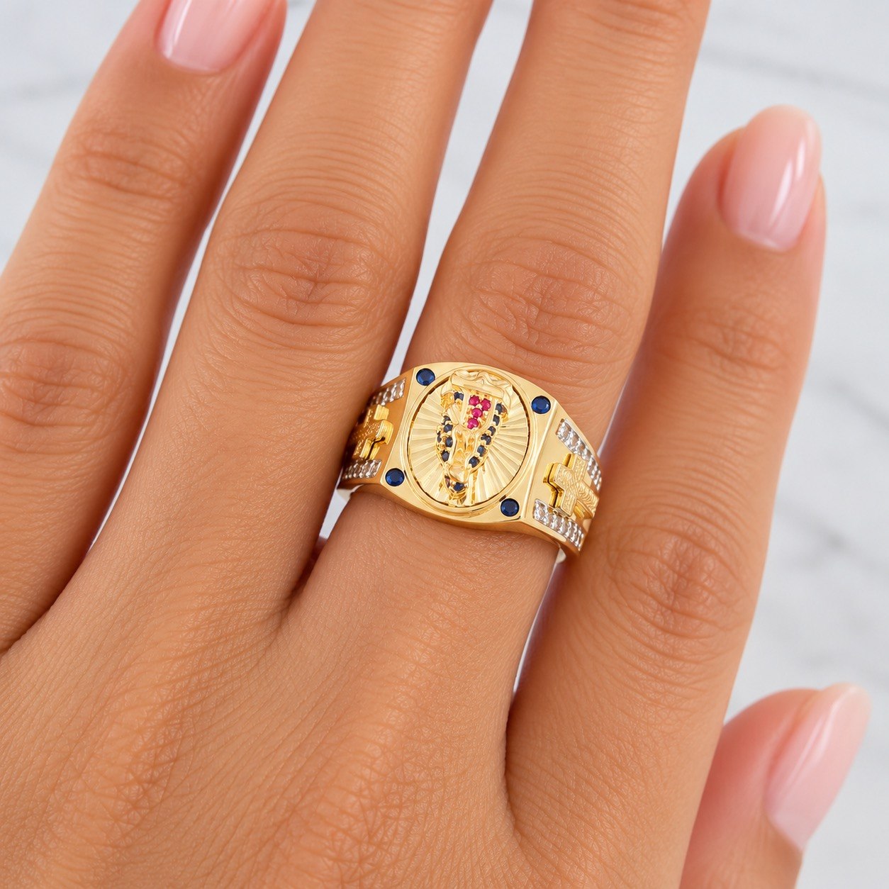 Anillo Virgen de Guadalupe 6.15g / T9 1/2 Dos Oros Amarillo Blanco 18K