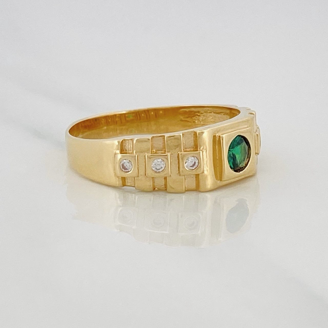 Anillo Halo Circulos 3.95g / T9 1/4 Oro Amarillo 18K