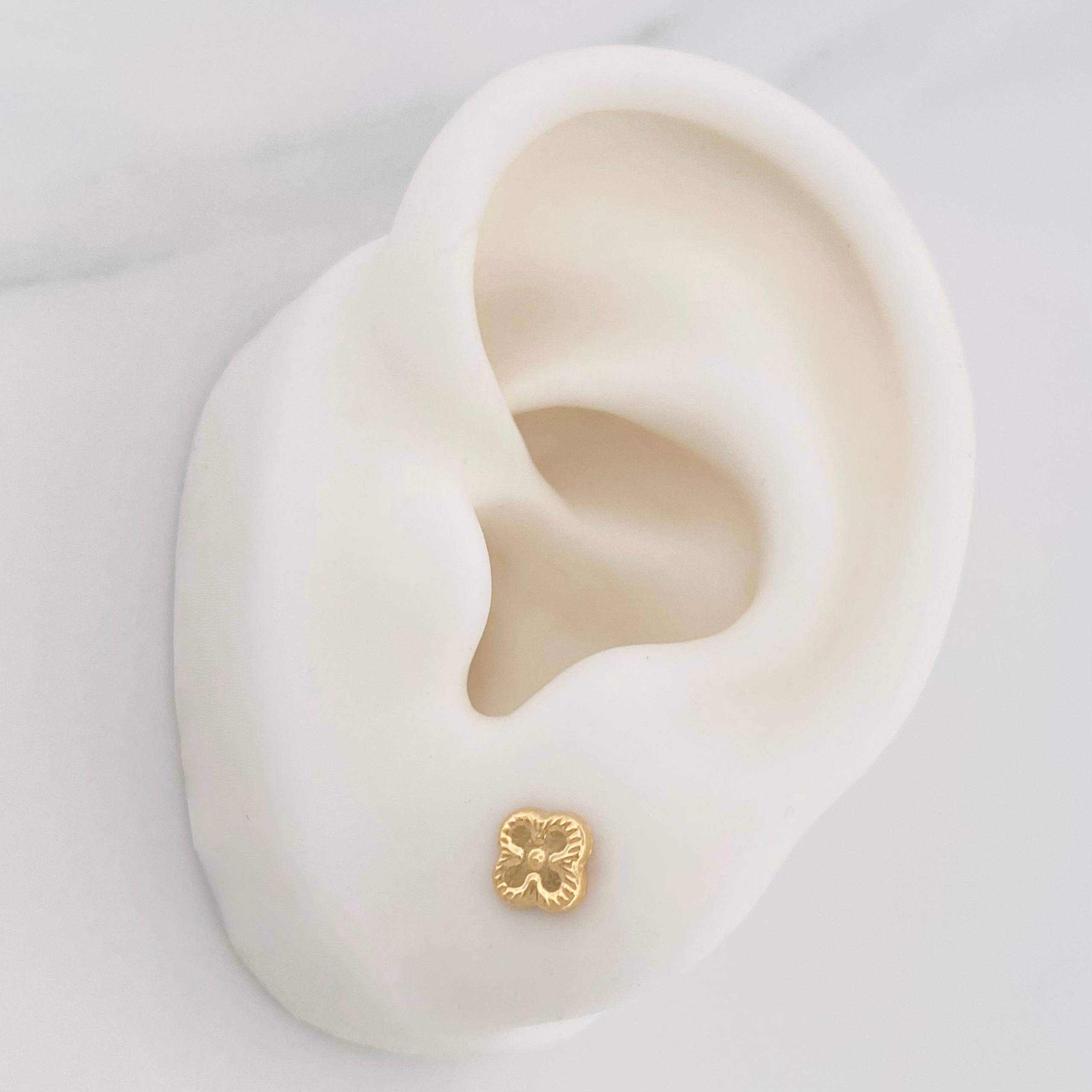 Clover Stud Earrings 0.65g / in / 5mm Yellow Gold 18K