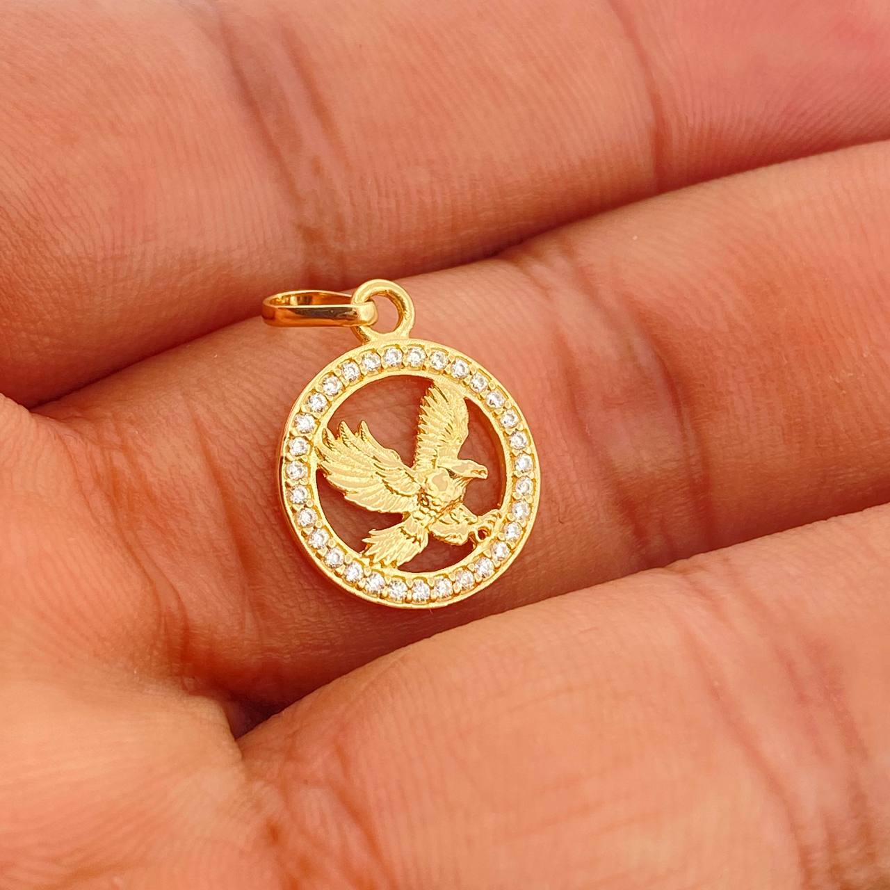 Dije Aguila 1.5gr / 3/4 in / Oro Amarillo 18K &