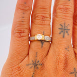 Anillo Solitario 4.3gr / T6 1/2 / Oro Amarillo Oro Blanco  18K &