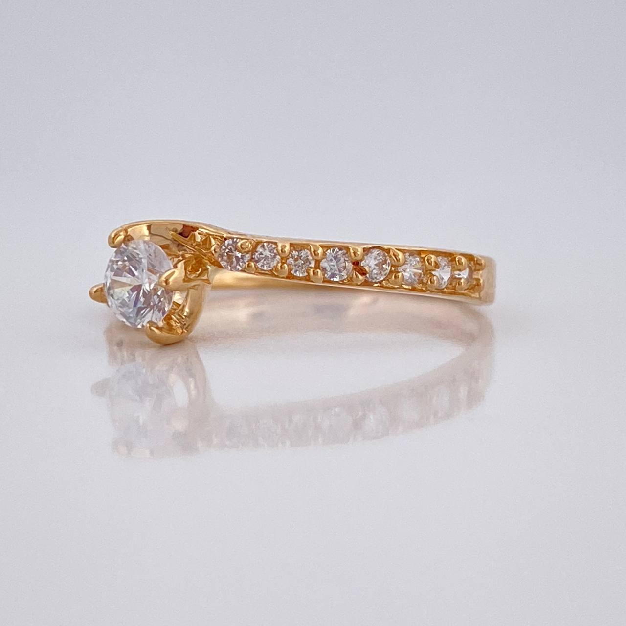 Churumbela Inverted Line Ring 1.7gr / T6 1/2 / Yellow Gold 18K &