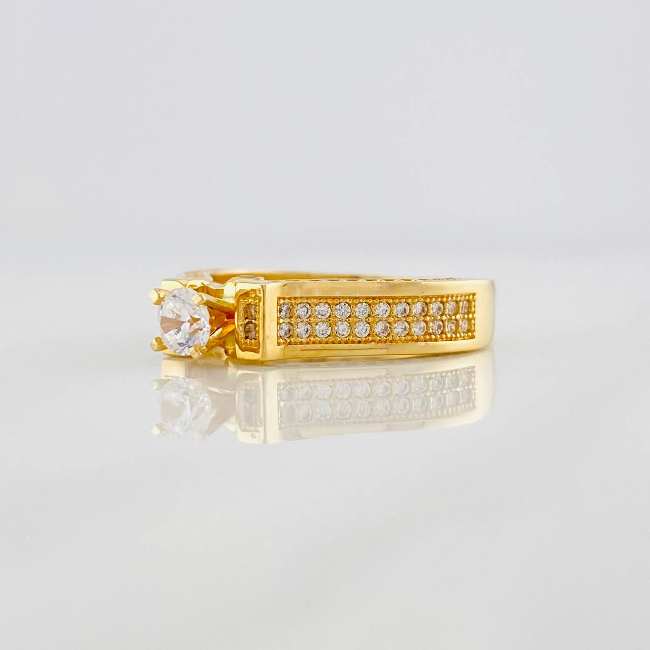 Bridge Solitaire Ring 4.95g / T6 1/2 Yellow Gold 18K