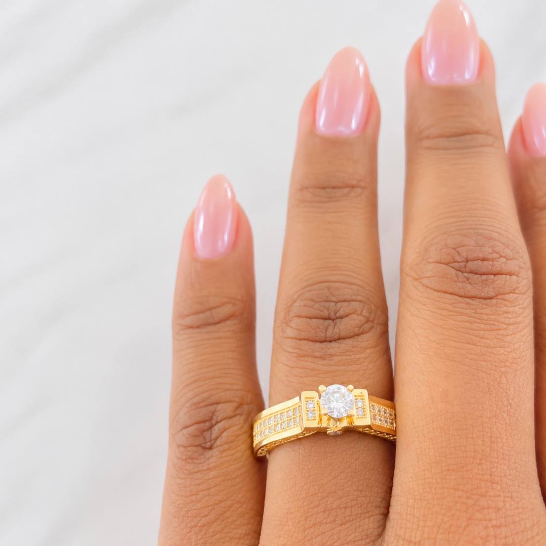 Bridge Solitaire Ring 4.95g / T6 1/2 Yellow Gold 18K