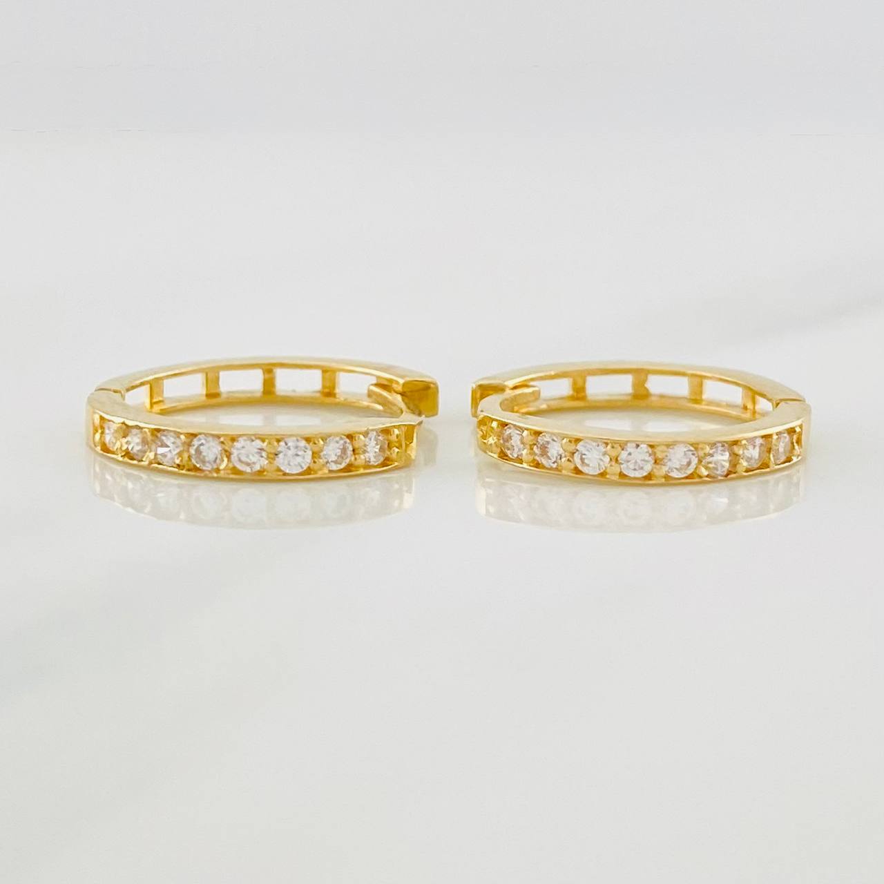 Candongas Carril 2.1g / 1/2 in Oro Amarillo 18K