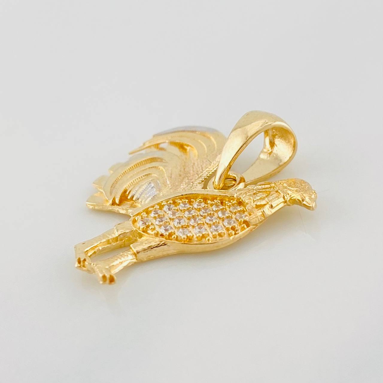 Dije Gallo 2.95g / 3/4 in Dos Oros Amarillo Blanco 18K