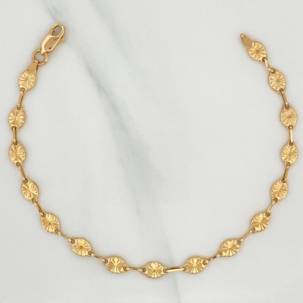 Diamond Cut Link Bracelet 2.8 g / 7 1/4 in / 4.4 mm 18K Yellow Gold