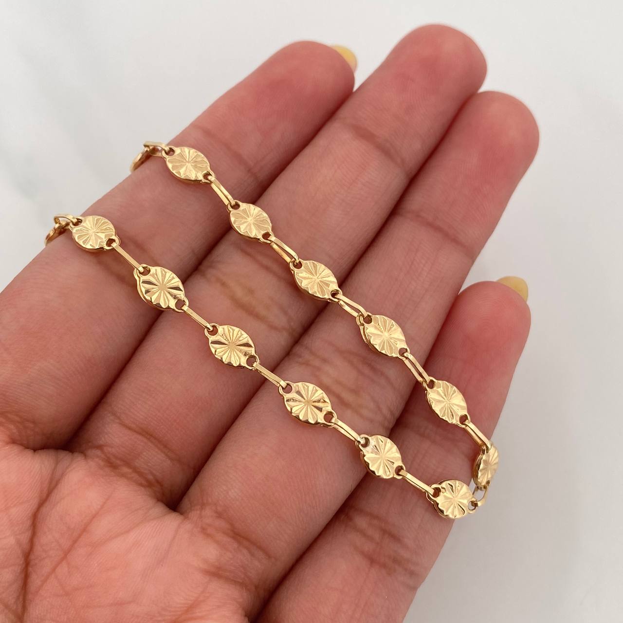 Diamond Cut Link Bracelet 2.8 g / 7 1/4 in / 4.4 mm 18K Yellow Gold