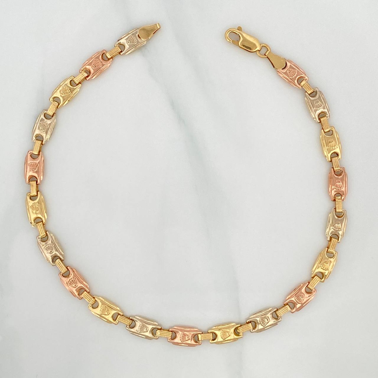 Rustic Crown Anklet 7.25 g / 10 3/4 in / 5.6 mm Three Golds 18K