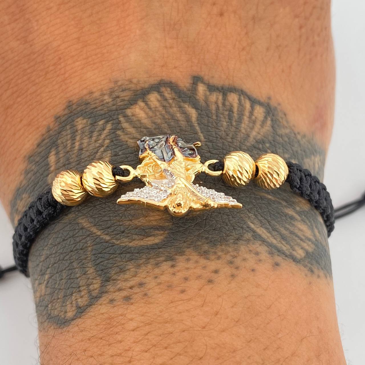 Pulsera Tejida Negra San Miguel Arcangel 3.55gr / 6mm Tres Oros 18K %