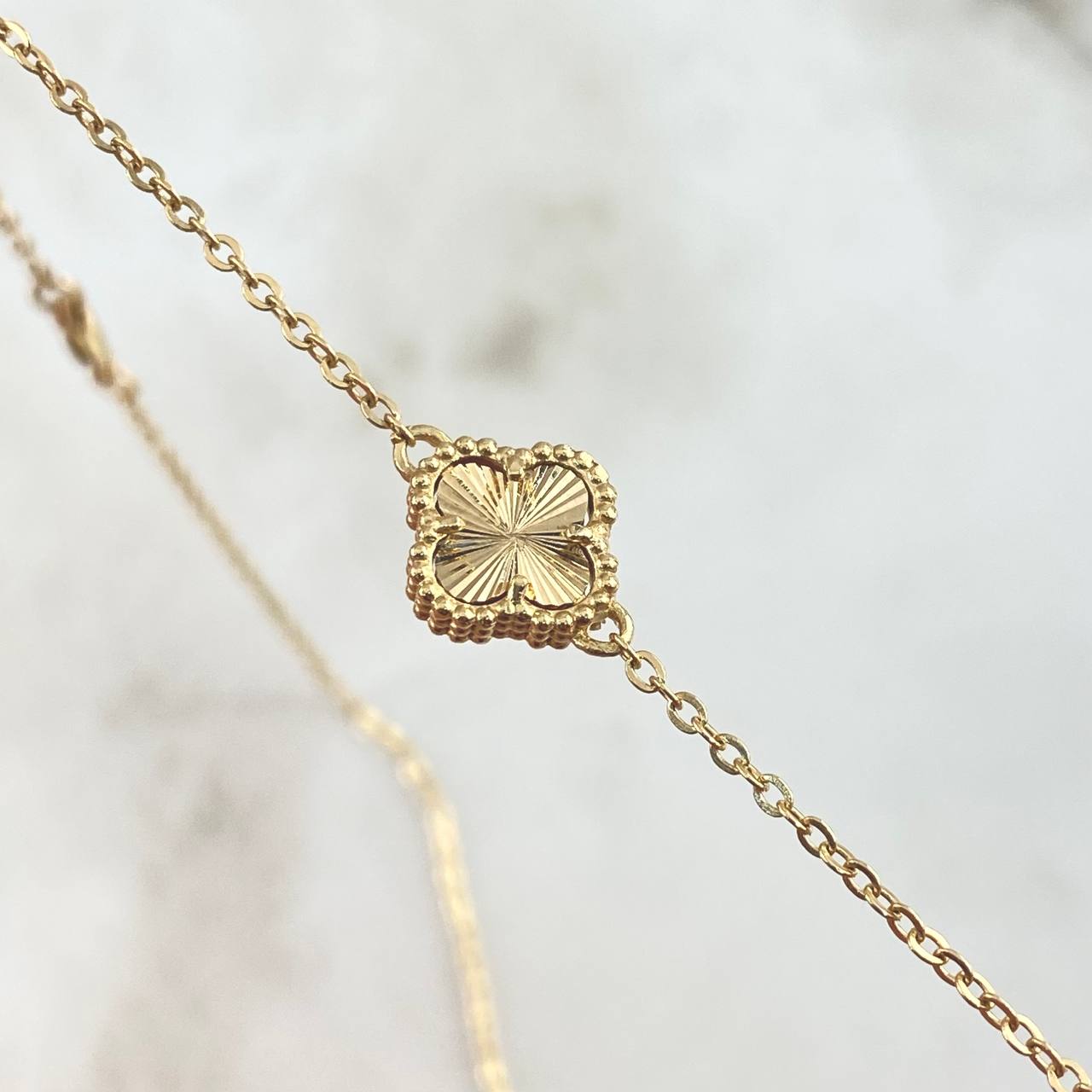 Chain Classic Link Clover 7.2gr / 21.7in / Nac.Esp. 18K Gold