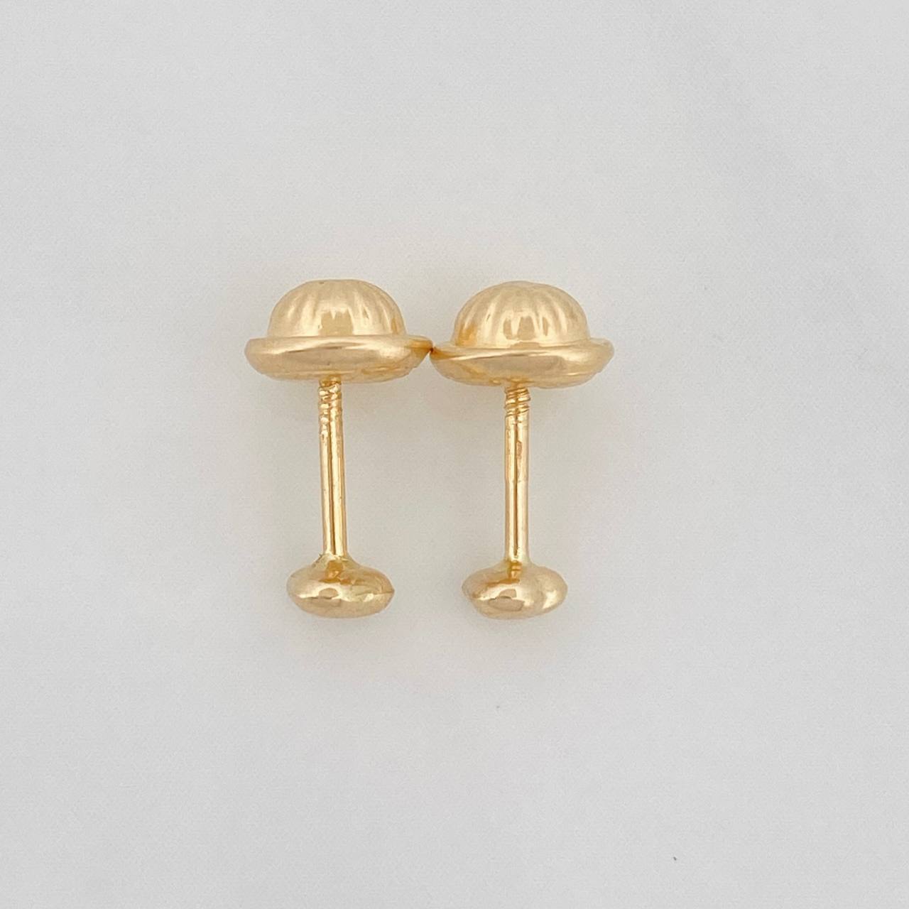 Stud Earrings Heart 0.5g / in / 3.2mm Yellow Gold 18K