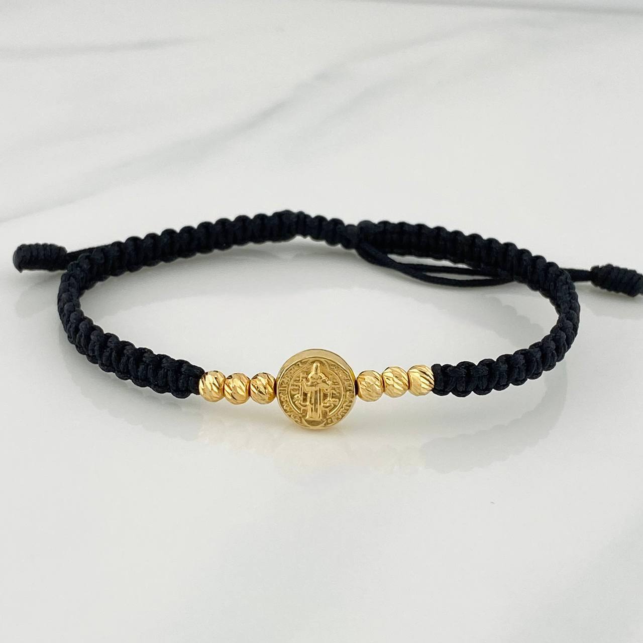 Pulsera Tejida Negra San Benito Oro Amarillo 18K