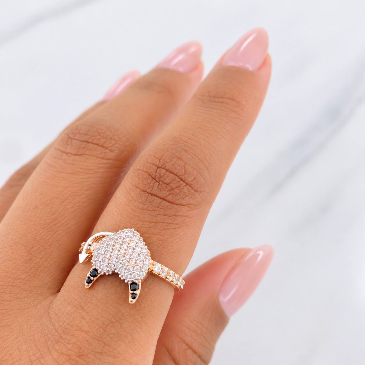 Anillo Corazon Devil 2.65g / T7 1/4 Dos Oros Rosa Oro Blanco 18K