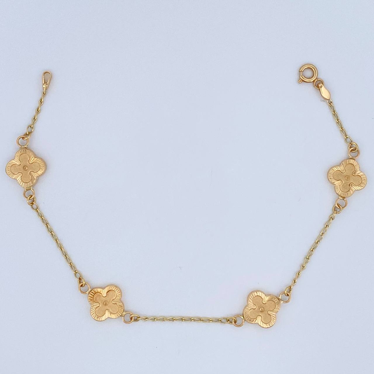 Pulso Trebol Espiga 3.55gr / 7 1/4 in / 2mm Oro Amarillo 18K &