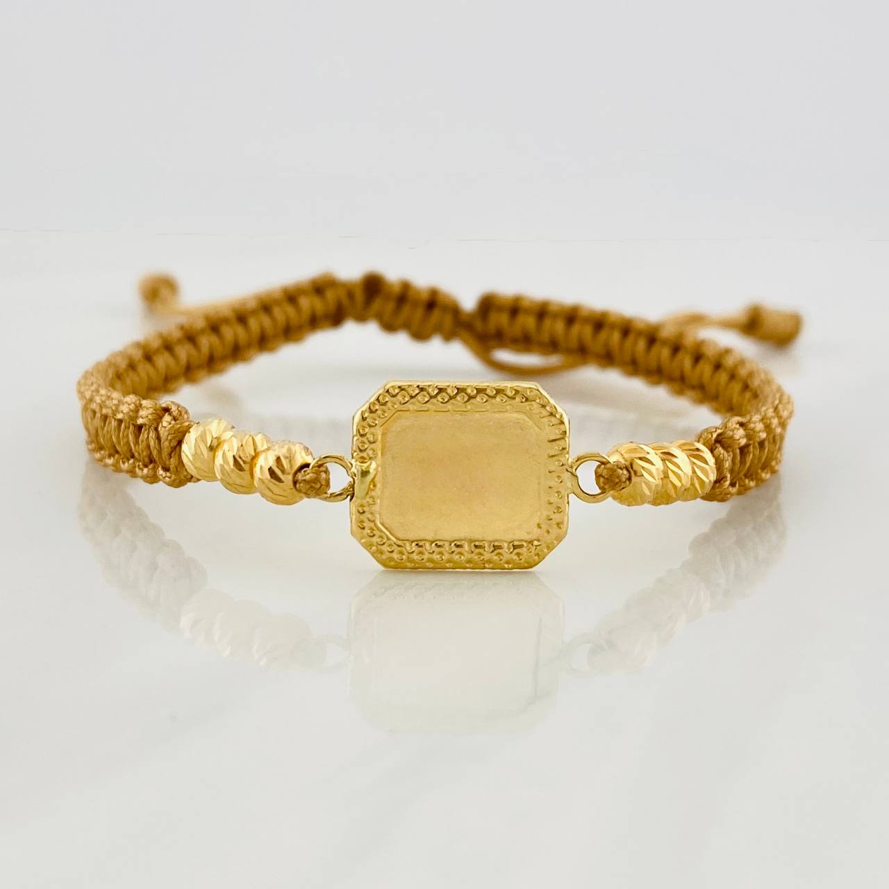 Pulsera Tejida Caqui Placa Cuadrada Punteada Oro Amarillo 18K