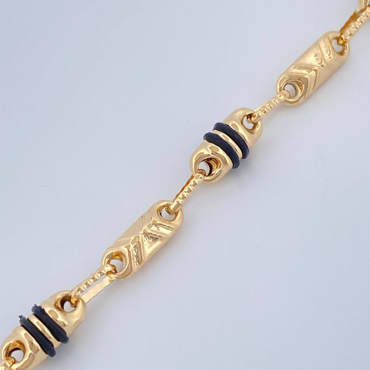 Pulso Rustica Tribal 4.45gr / 7 3/4 in / 4.7mm Oro Amarillo 18K $