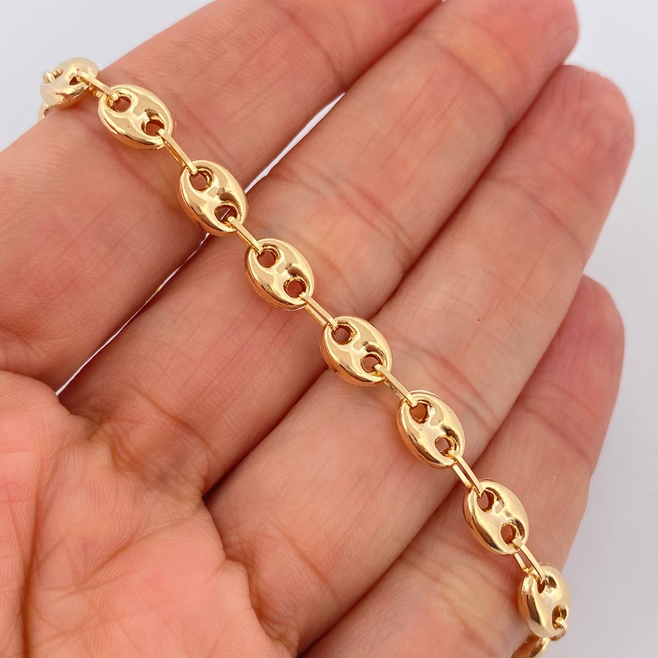 Pulso Gc 5.05gr / 7 3/4 in / 5.9mm Oro Amarillo 18K $