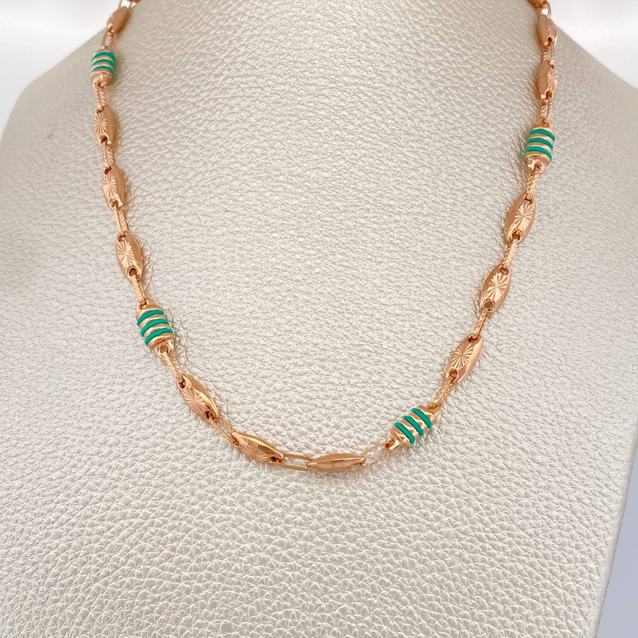 Cadena Rustica Barril Eslabon 11.6gr / 22 1/4 in / 5.1mm Oro Rosa 18K $