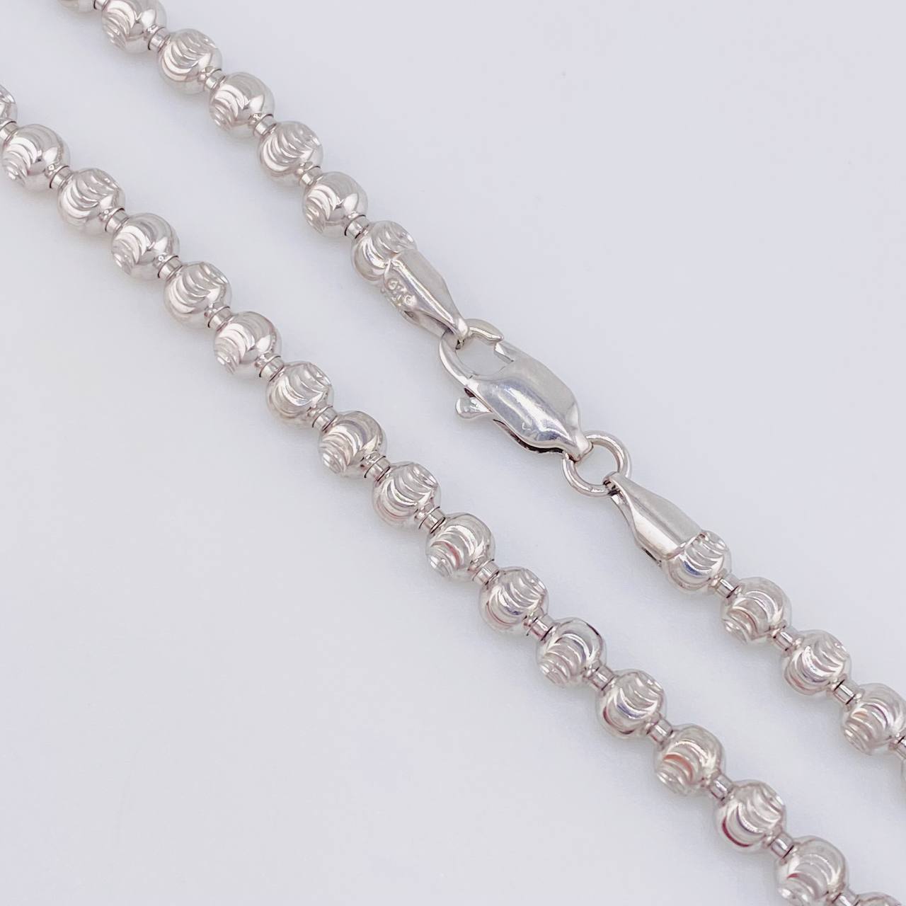 Cadena Militar Media Luna 27.45g / 26 in / 4.9mm Oro Blanco 18K
