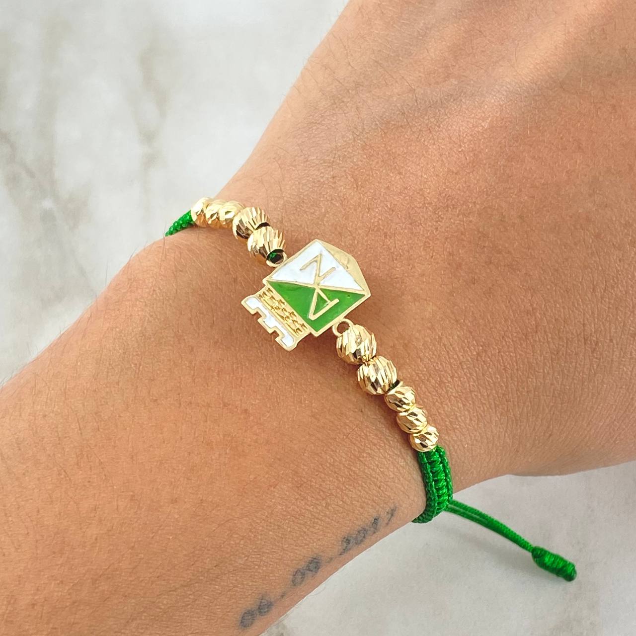 Pulsera Verde Herraje Escudo Nacional 2.3gr / 4mm-5mm Bolas Diamantadas 10und  Oro Amarillo 18K ©