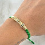 Pulsera Verde Herraje Rueda Circones Blancos Verdes 3.8gr / 6mm Cilindros Diamantados 4und Oro Amarillo 18K ©