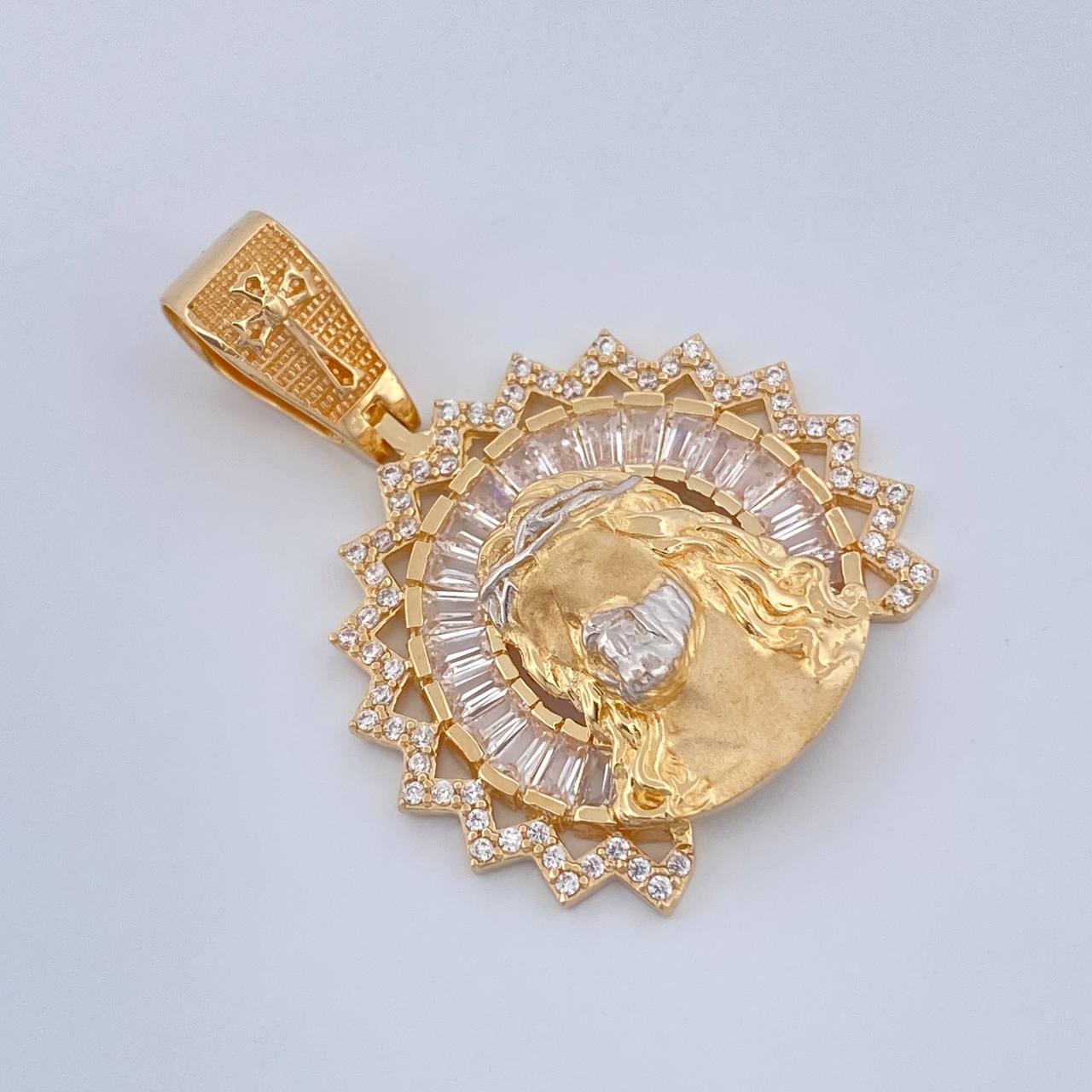 Dije Rostro Cristo 7.8gr / 1 1/2 in / Dos Oros Amarillo Blanco 18K &