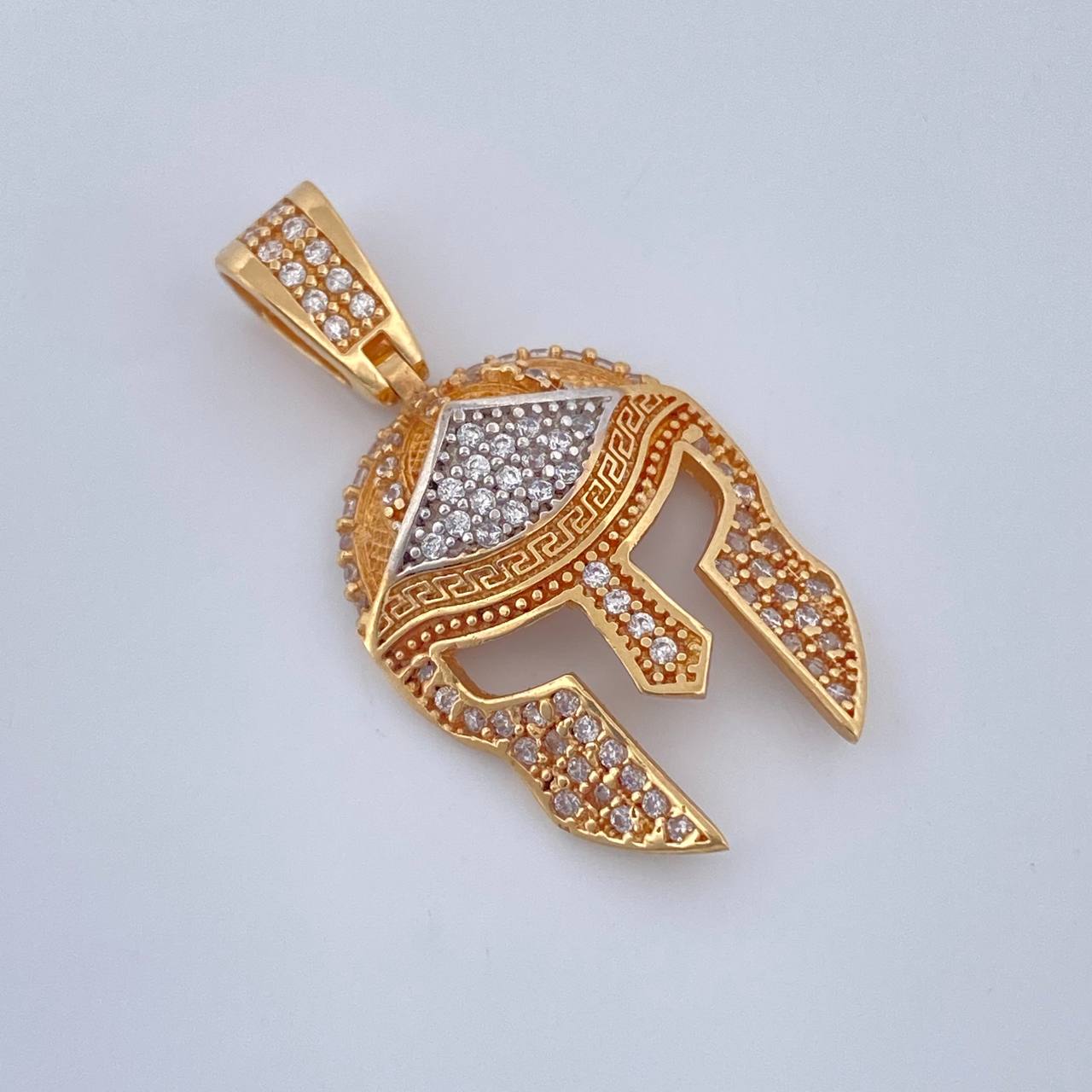 Dije Gladiador 3.35gr / 1 1/4 in / Dos Oros Amarillo Blanco 18K &