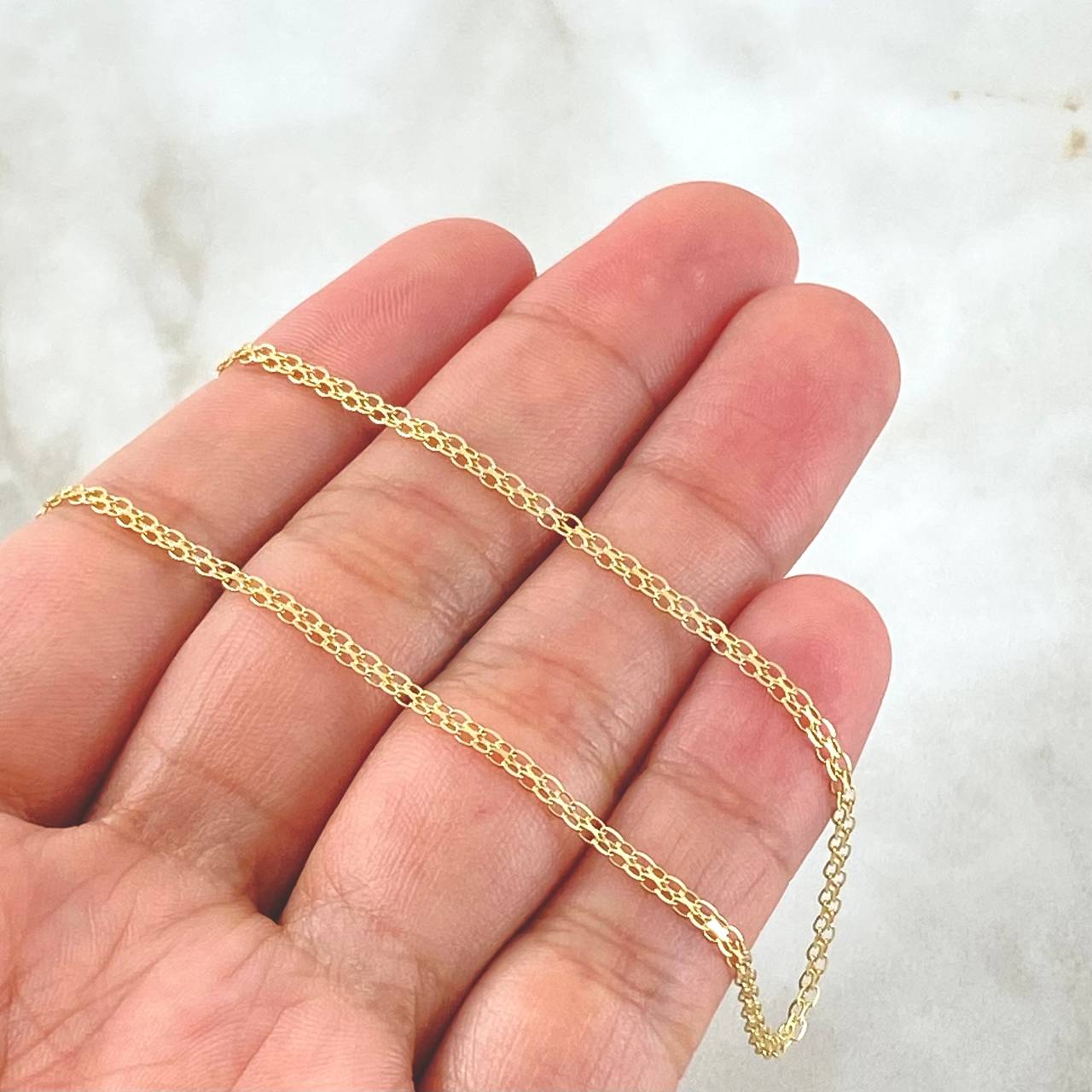 Cadena China 4.2gr / 17 3/4 in / 2mm Oro Amarillo +1 18K *