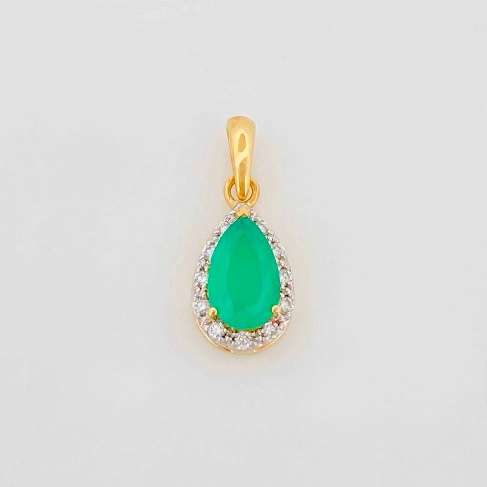 Pendant Drop Halo Emeralds 0.85 g / 1/2 in Two Yellow White Gold 18K