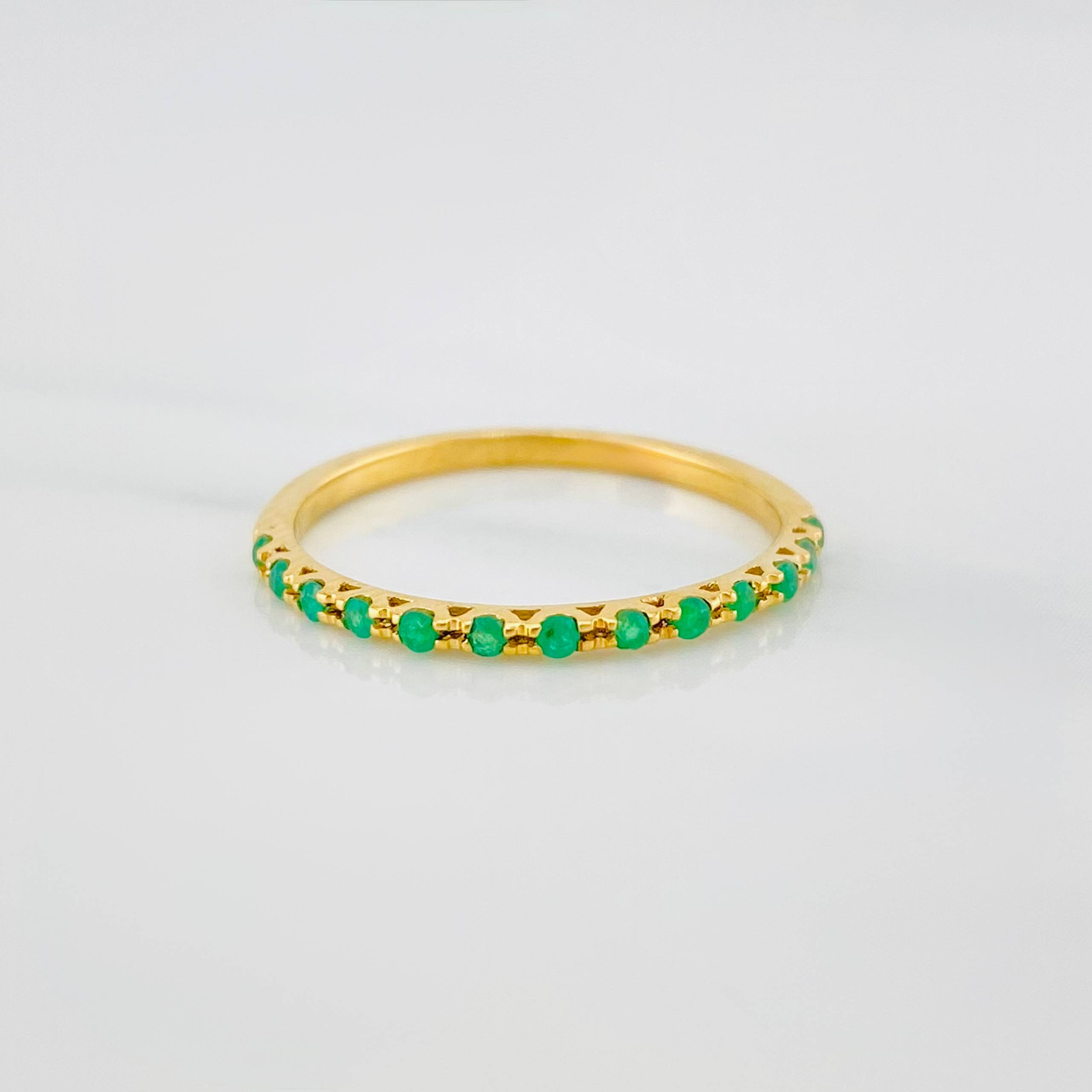 Churumbela Ring Emeralds 1.25 g / T6 1/4 Yellow Gold 18K